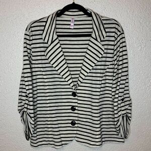 Xhilaration Cream Black Stripe Unlined Cropped Jacket Blazer Women's Si…
